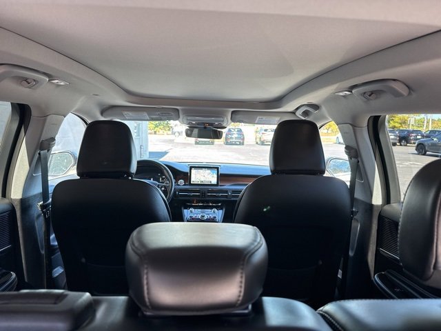 Used 2022 Lincoln Corsair Reserve w/ Equipment Group 201A image 14