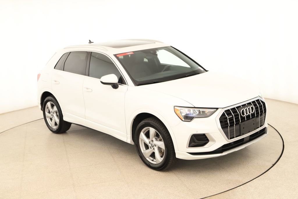 Used 2020 Audi Q3 2.0T Premium w/ Convenience Package AWD/4WD image 44