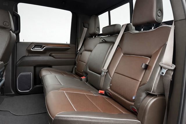 Used 2024 GMC Sierra 2500 Denali w/ Denali Reserve Package image 15