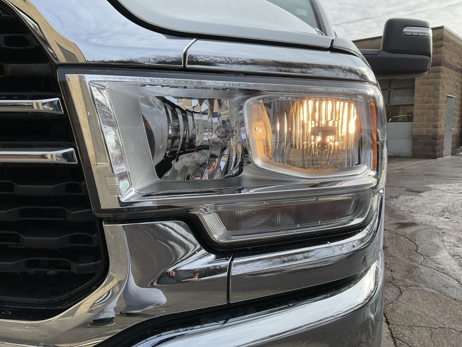 Used 2023 RAM 2500 Big Horn w/ Level 1 Equipment Group image 27