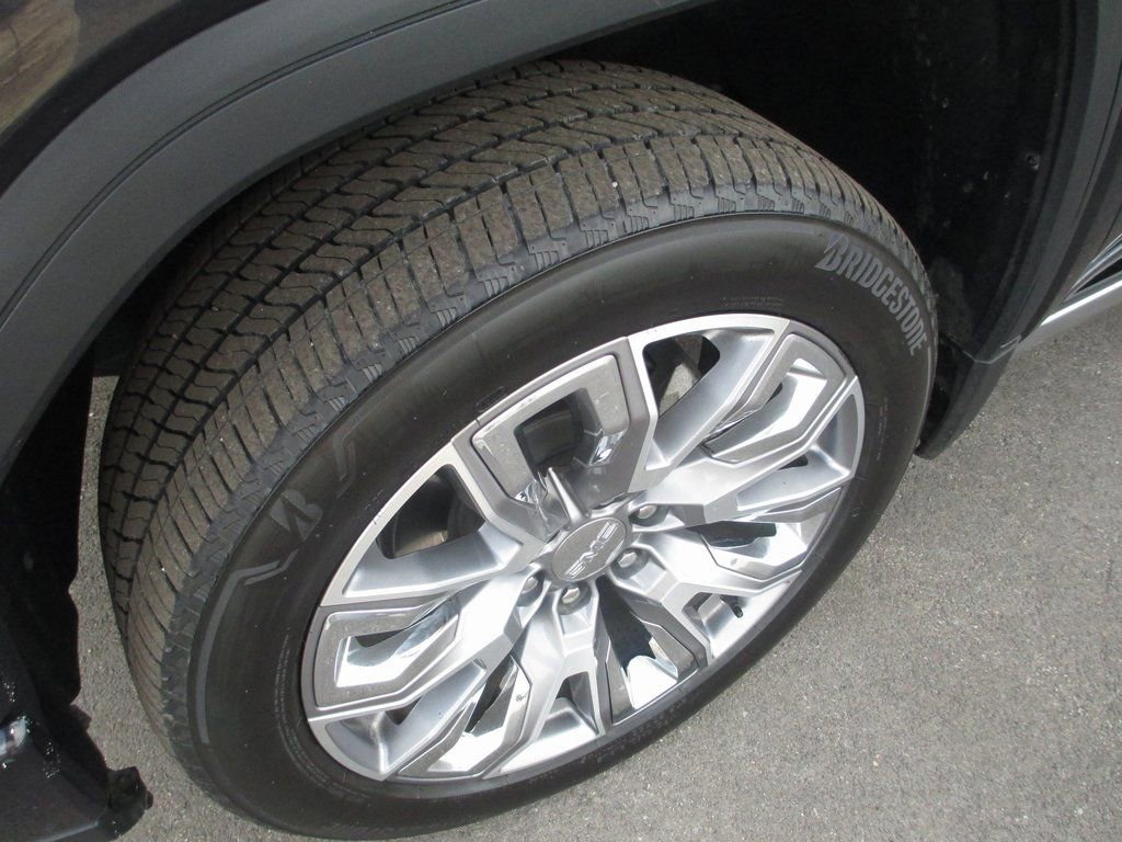 Used 2024 GMC Sierra 1500 Denali w/ Denali Reserve Package image 14