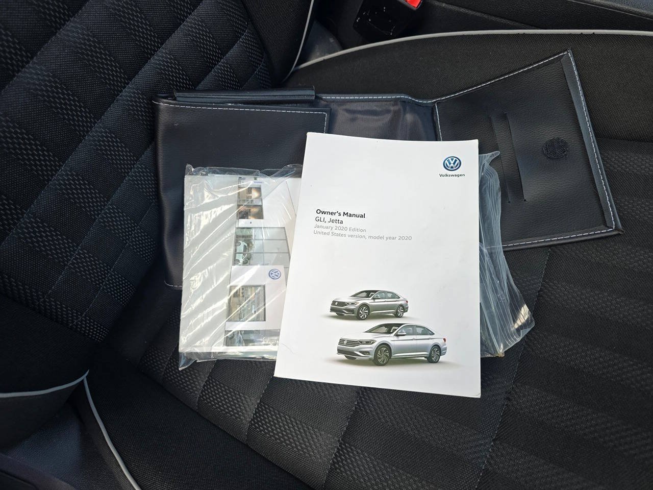 Used 2020 Volkswagen Jetta GLI FWD image 28