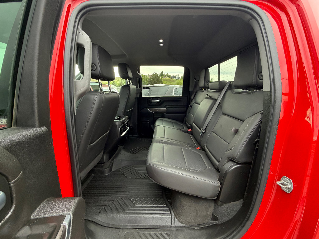 Used 2020 Chevrolet Silverado 3500 LTZ AWD/4WD image 3