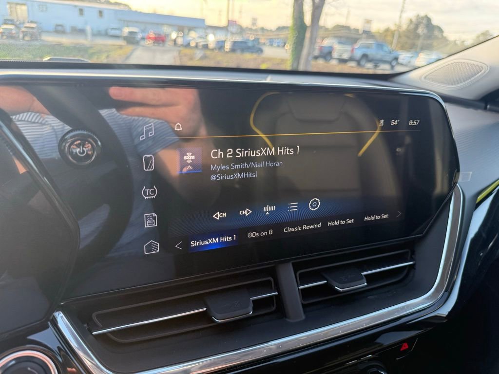 New 2026 Chevrolet Trax ACTIV w/ Sunroof Package image 12