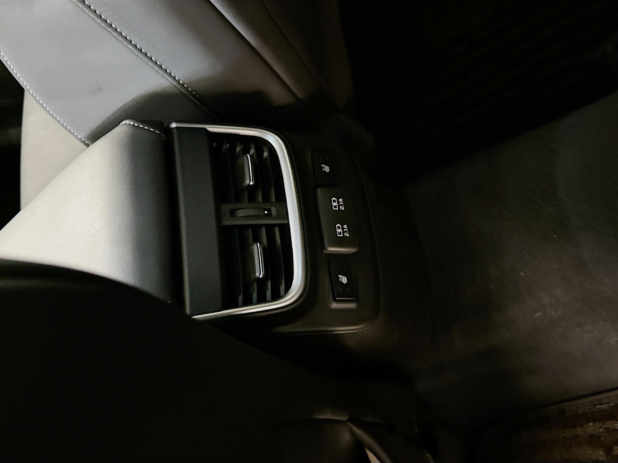 Used 2022 Subaru Outback Limited XT image 29