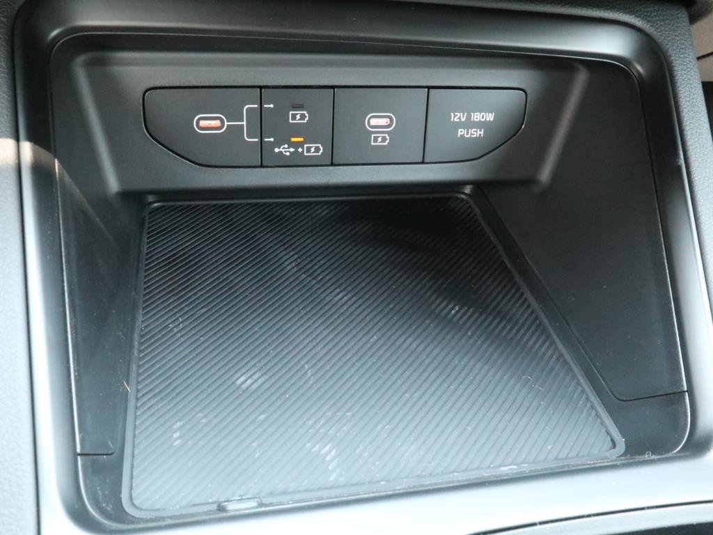 New 2025 Kia K5 LXS image 18