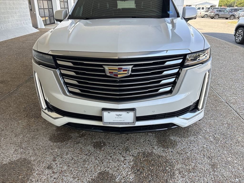 Certified 2024 Cadillac Escalade Premium Luxury Platinum w/ Heavy-Duty Trailer Package AWD/4WD image 32