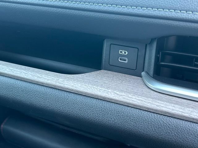 Certified 2025 Toyota Grand Highlander AWD image 29