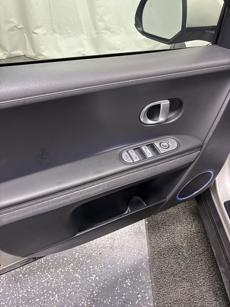 Used 2023 Hyundai Ioniq 5 SEL w/ Cargo Package image 13