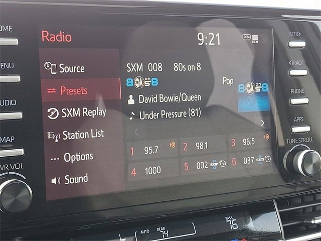 Used 2021 Toyota Sienna LE w/ LE Plus Package image 19