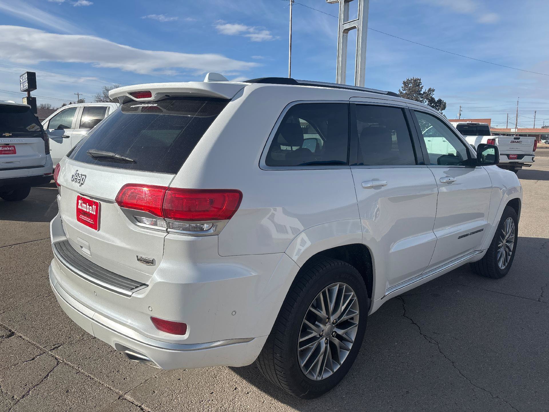 Used 2017 Jeep Grand Cherokee Summit AWD/4WD image 9