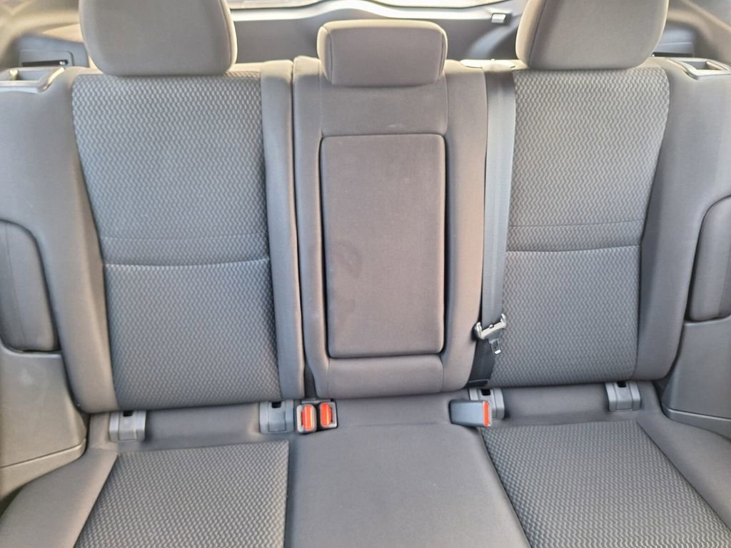 Used 2021 Nissan Rogue Sport S image 28