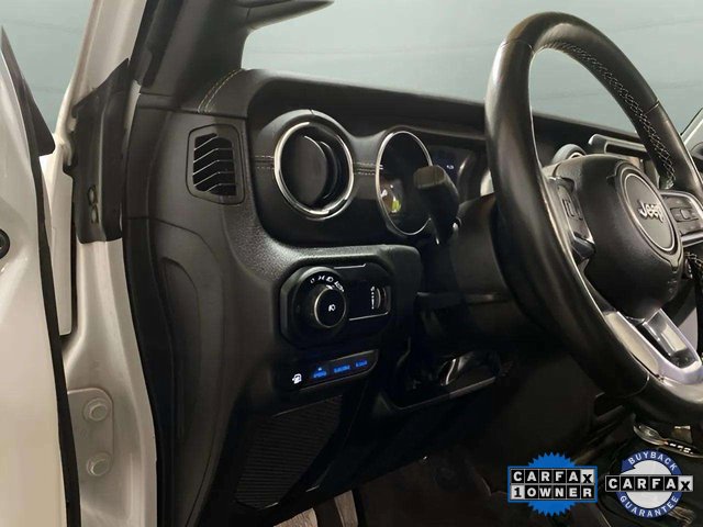 Used 2023 Jeep Wrangler Unlimited Sahara w/ Cold Weather Group image 32