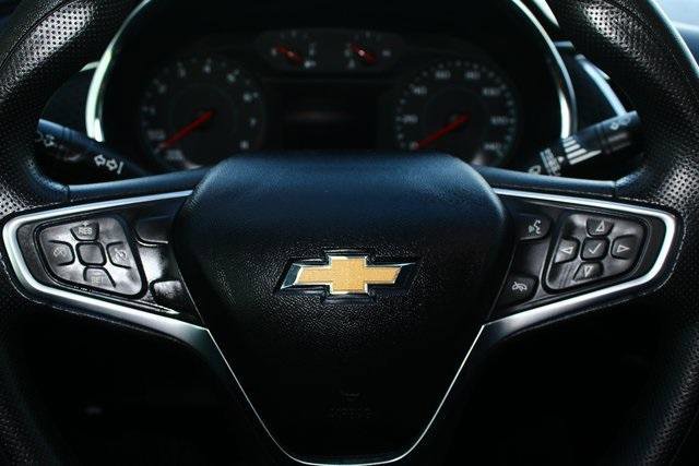 Used 2019 Chevrolet Malibu LT image 12