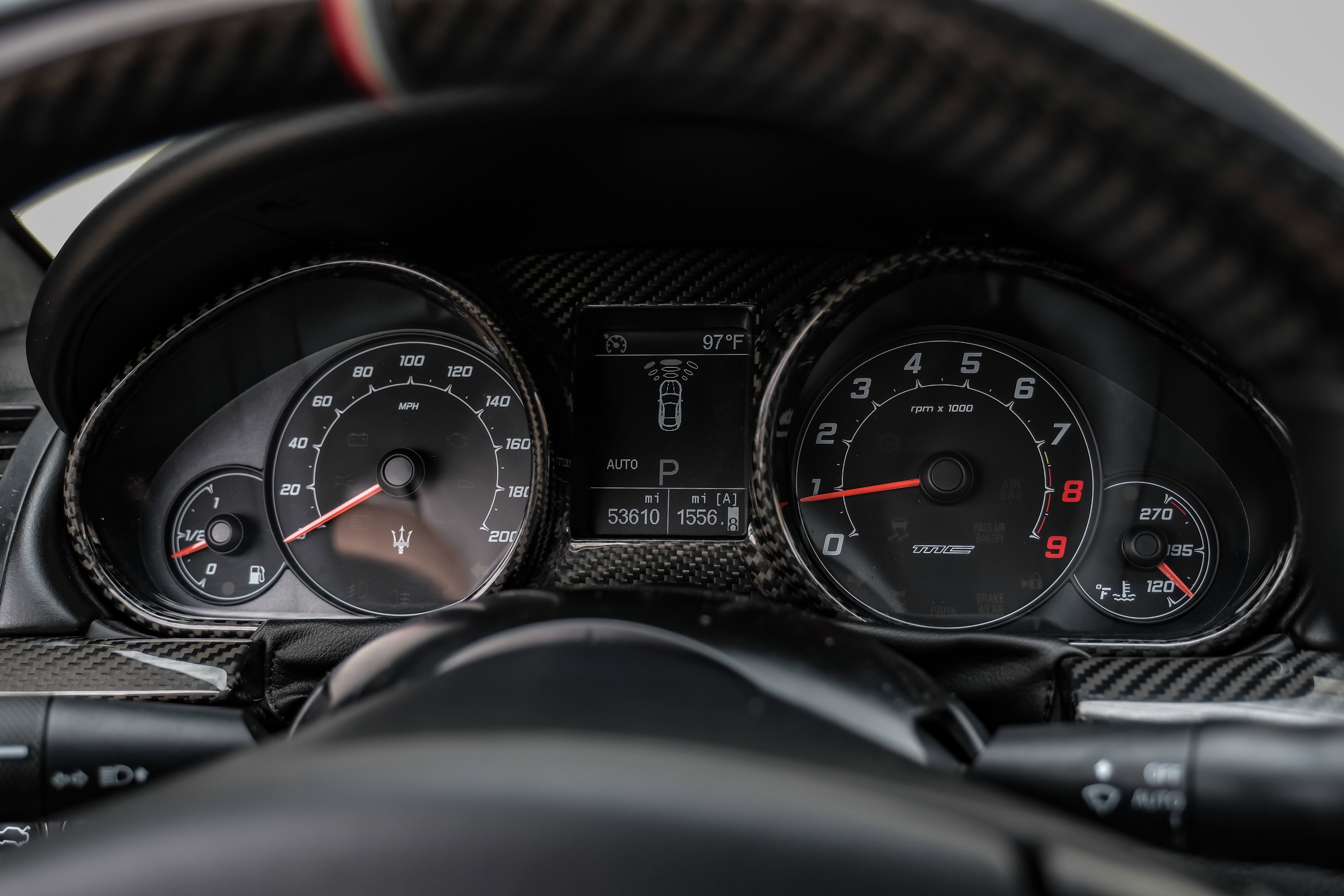 Used 2015 Maserati GranTurismo Sport RWD image 16