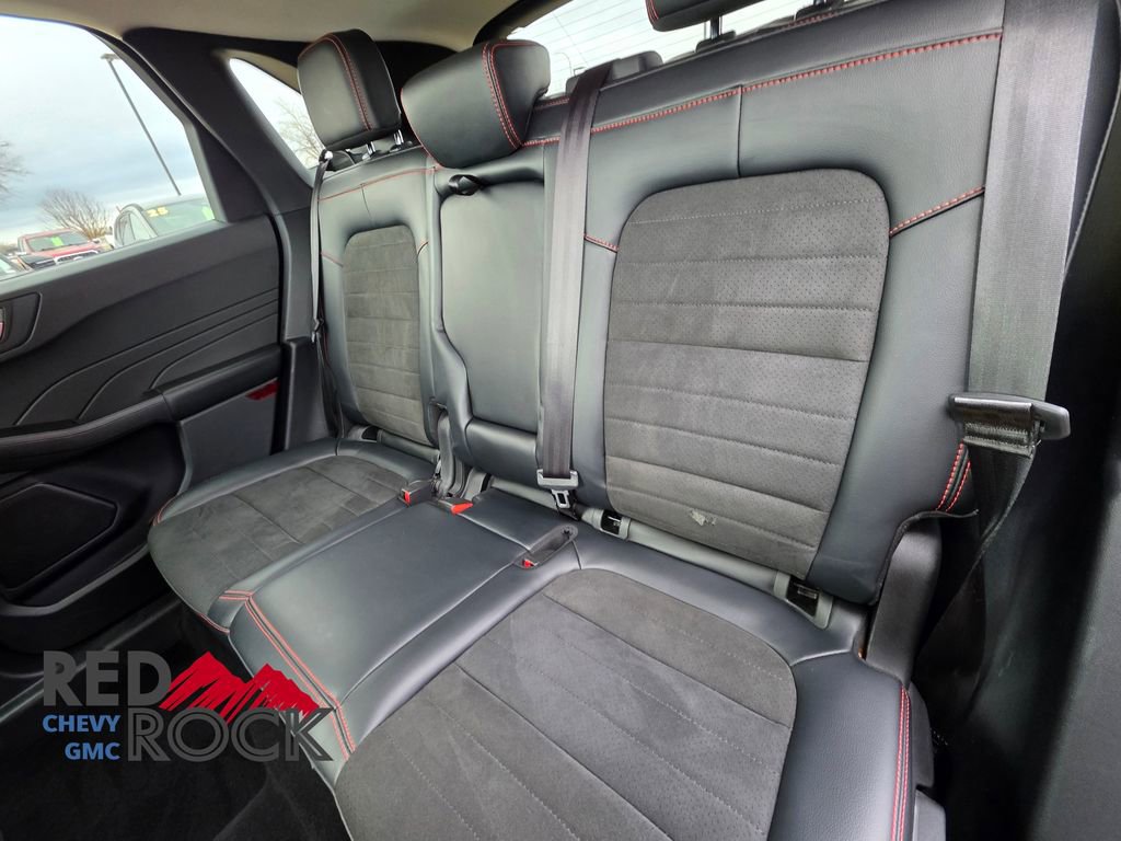 Used 2022 Ford Escape SEL w/ SEL Stealth AWD Package image 14