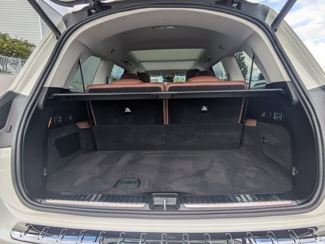 Used 2024 Mercedes-Benz GLS 450 4MATIC image 13