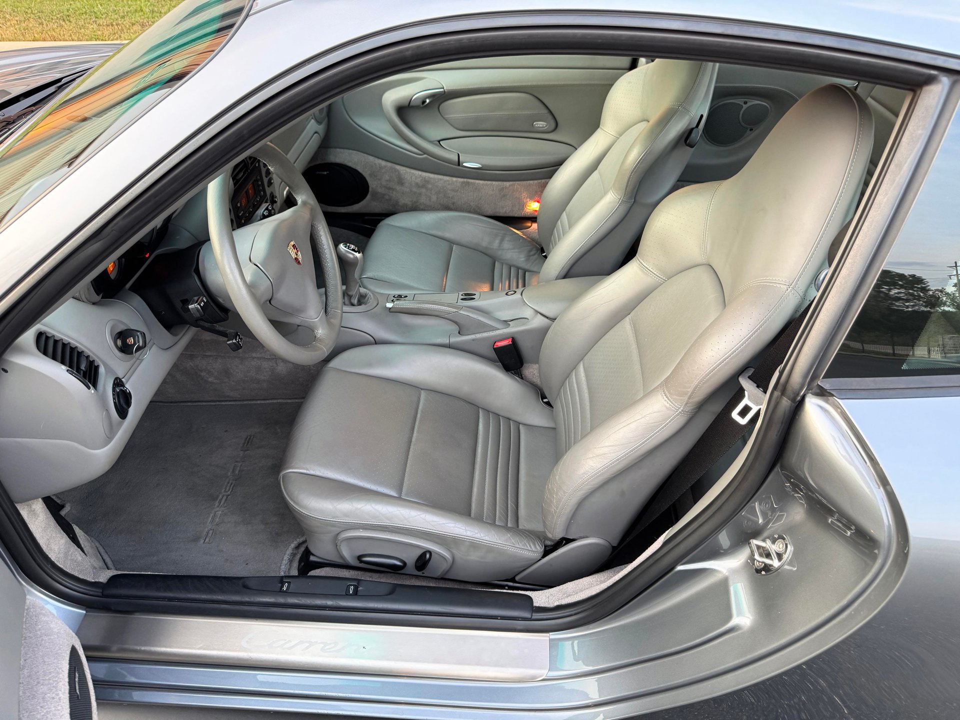 Used 2002 Porsche 911 GT3 RS image 20