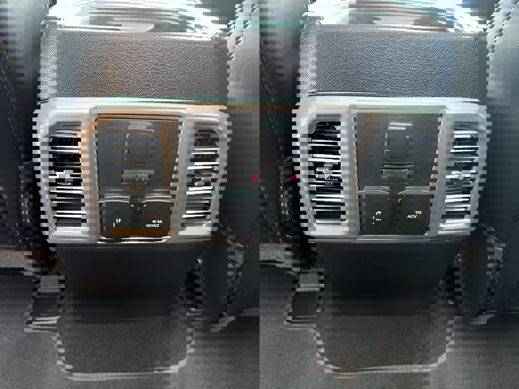 Certified 2019 Ford F250 Platinum w/ Platinum Ultimate Package image 44