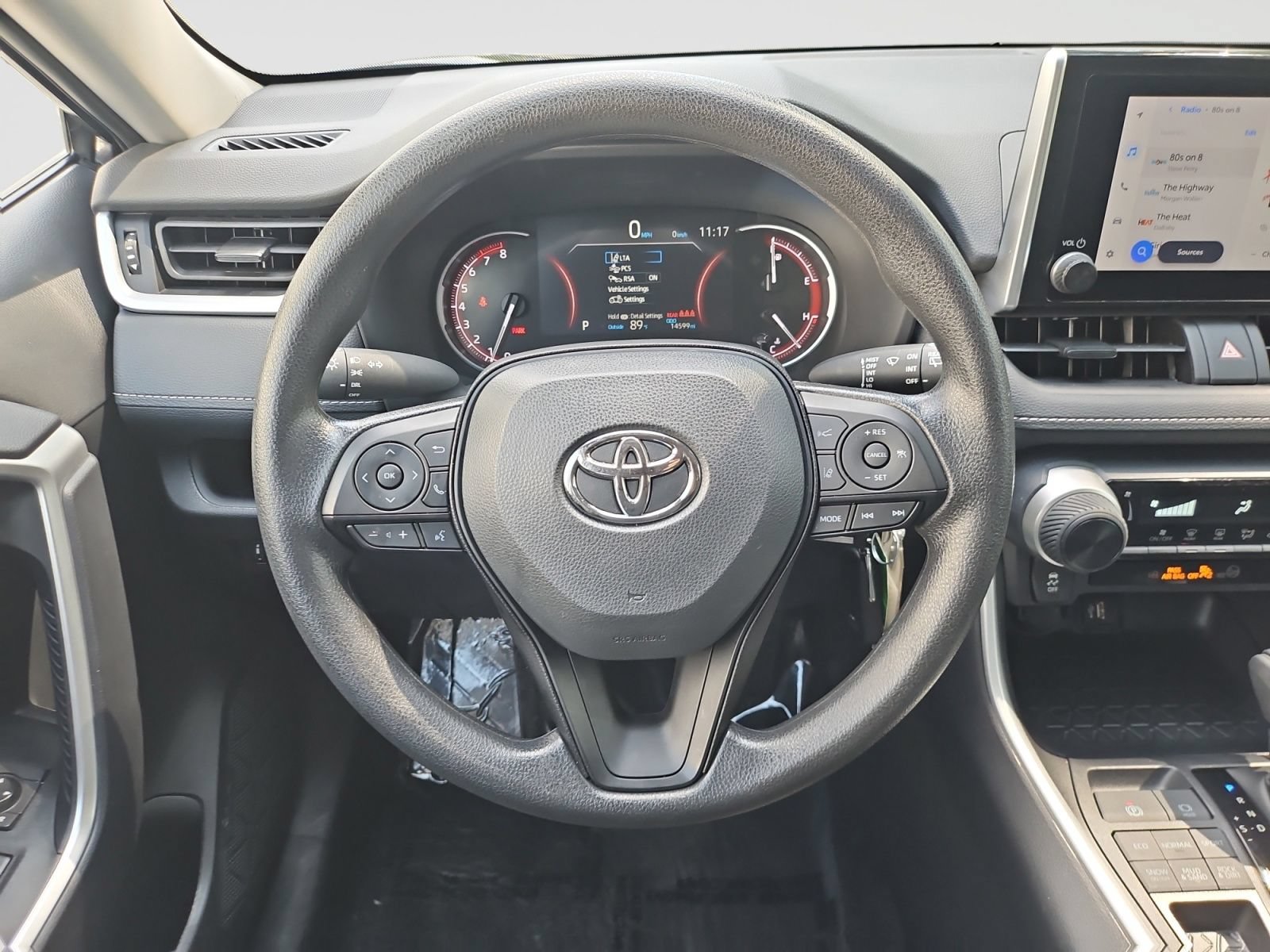 Used 2025 Toyota RAV4 LE AWD/4WD image 44