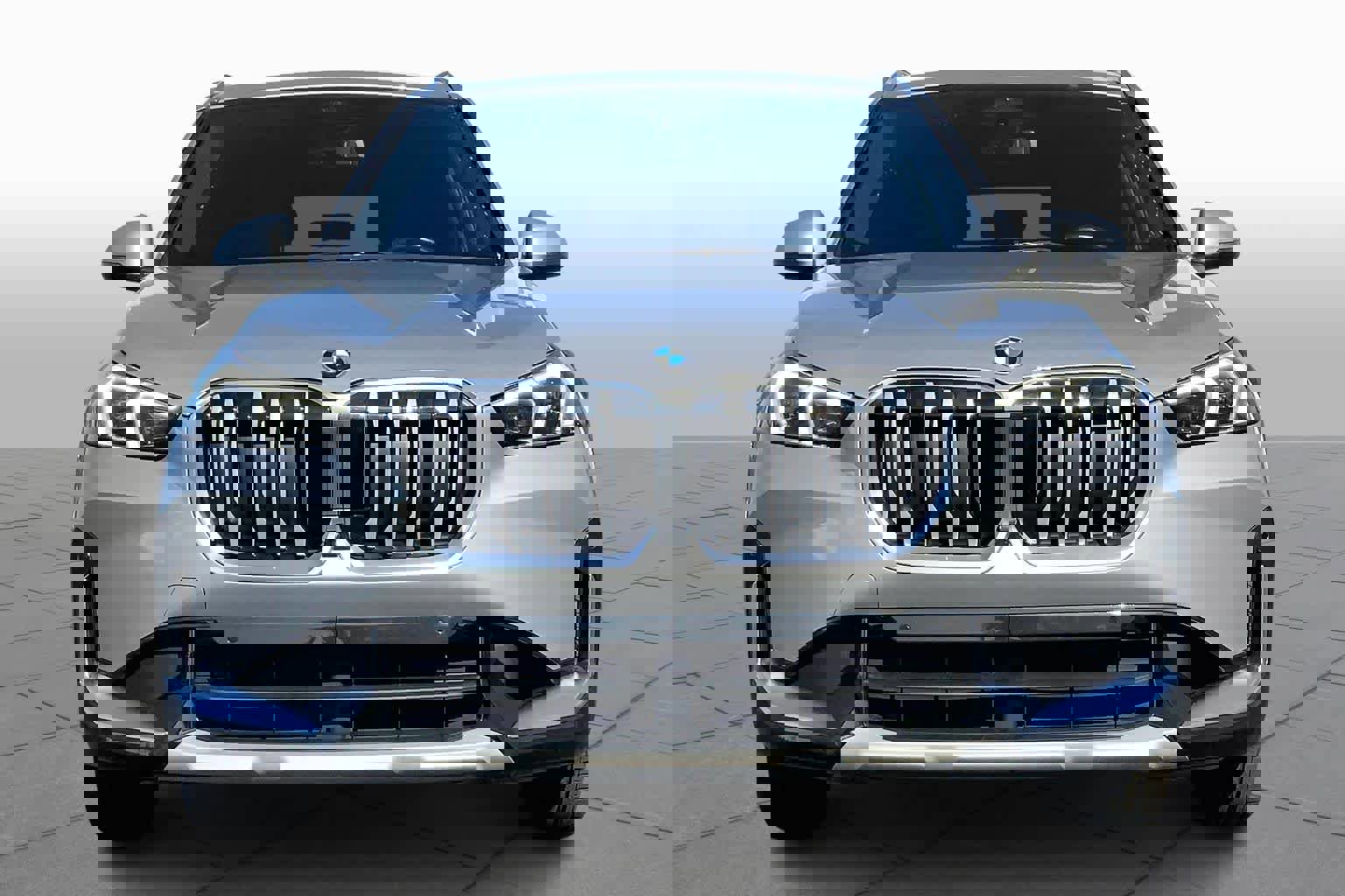 Certified 2025 BMW X1 xDrive28i image 4