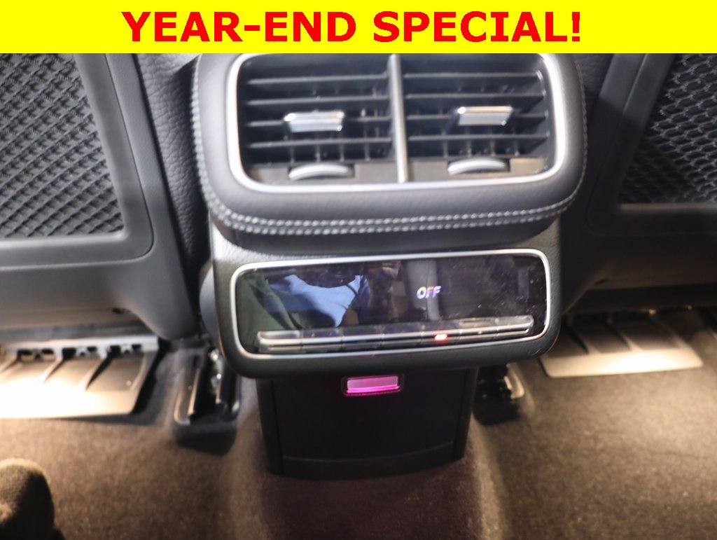 Used 2025 Mercedes-Benz GLS 450 4MATIC image 27