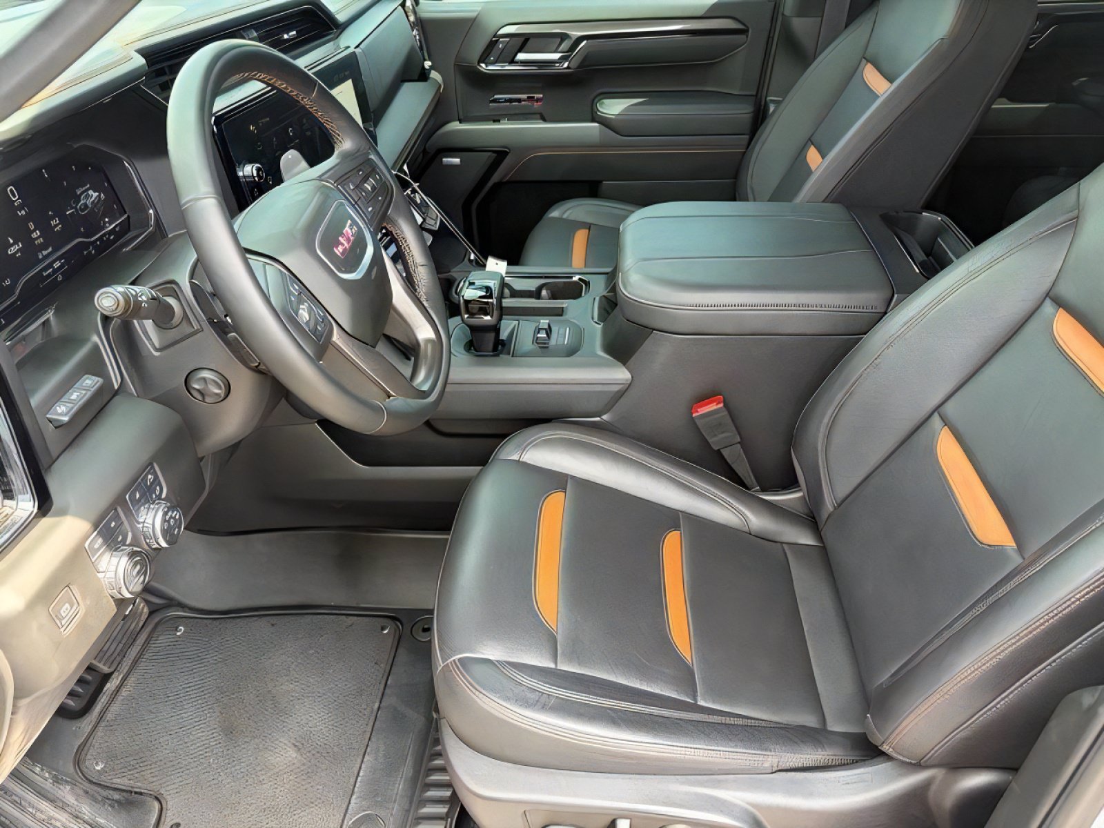 Used 2025 GMC Sierra 1500 AT4 w/ AT4 Premium Package AWD/4WD image 11