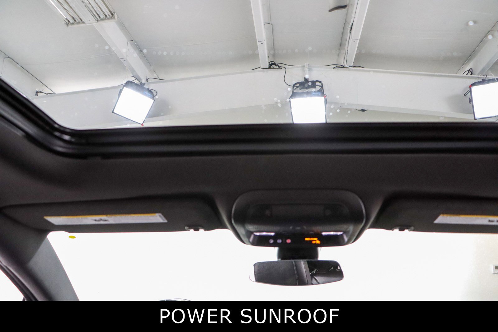 Used 2024 Cadillac XT5 Premium Luxury image 21