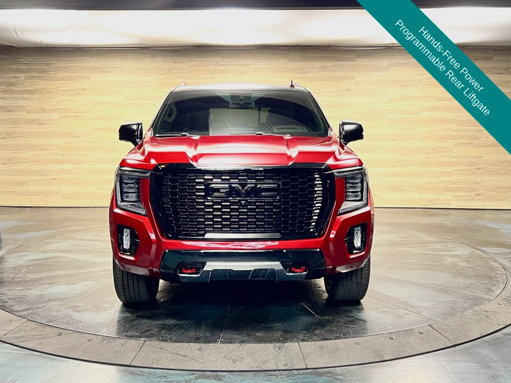 Used 2023 GMC Yukon AT4 w/ AT4 Premium Package AWD/4WD image 9