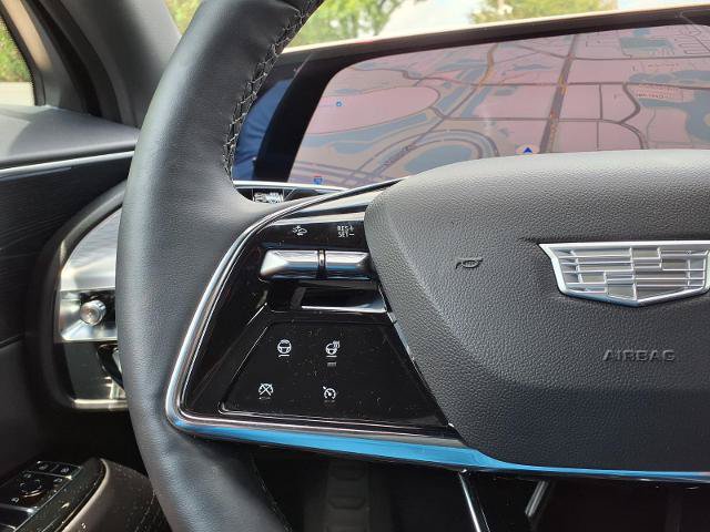 New 2026 Cadillac Lyriq Luxury AWD/4WD image 18