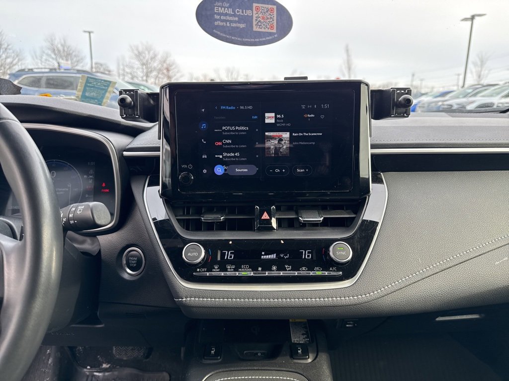 Used 2023 Toyota Corolla XSE image 9