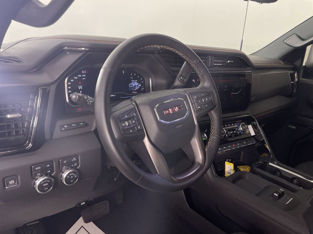 Used 2025 GMC Sierra 2500 AT4 w/ AT4 Premium Plus Package image 10