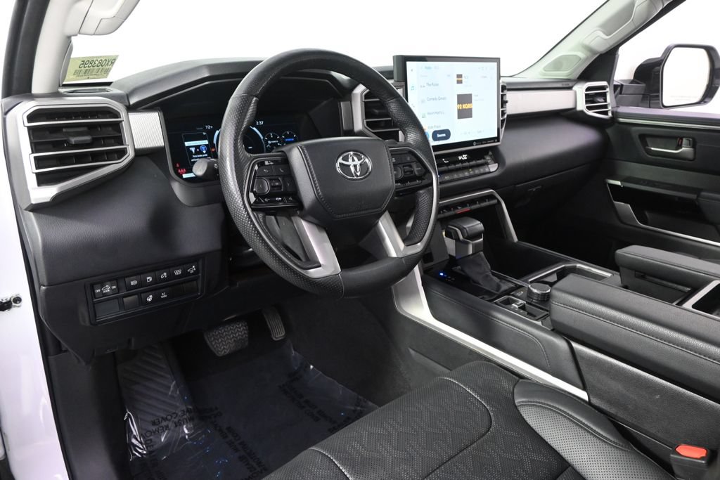 Used 2024 Toyota Tundra Limited AWD/4WD image 11