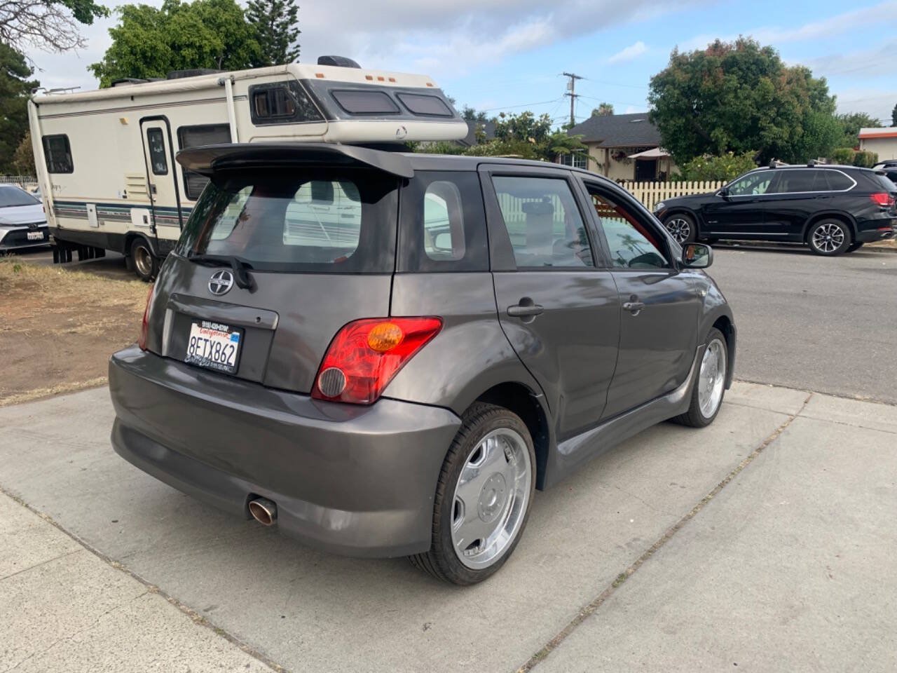 Used 2004 Scion xA FWD image 4