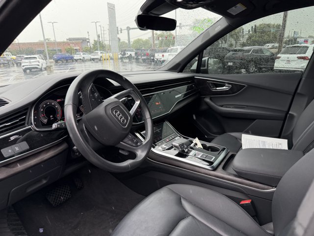 Used 2023 Audi Q7 2.0T Premium Plus w/ Premium Plus Package AWD/4WD image 5