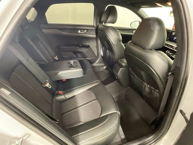 Used 2024 Kia K5 GT-Line image 16