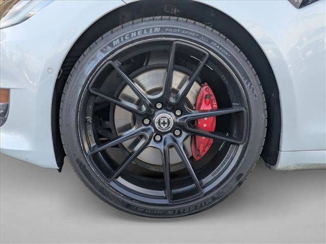 Used 2019 Tesla Model S Performance image 26