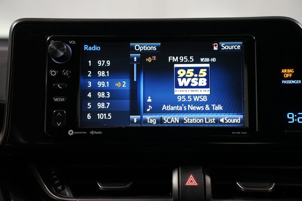 Used 2018 Toyota C-HR XLE image 17