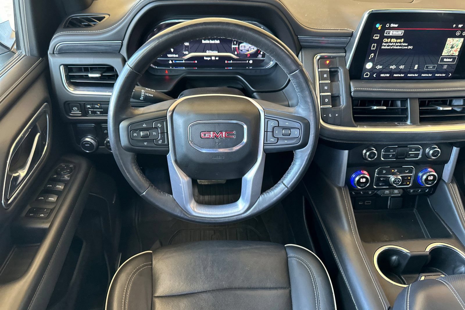 Used 2022 GMC Yukon SLT w/ SLT Luxury Package RWD image 15