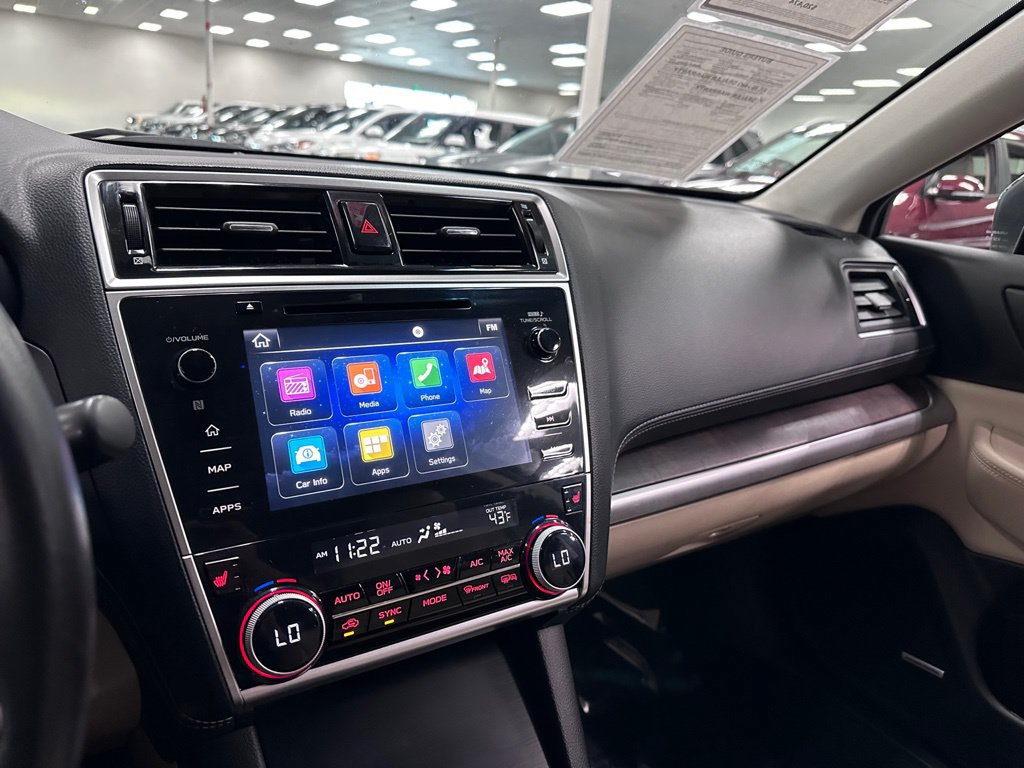Used 2018 Subaru Outback 3.6R Limited AWD/4WD image 21