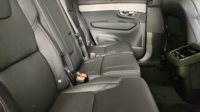 New 2026 Volvo XC90 B6 Ultra w/ Protection Package Premier AWD/4WD image 36