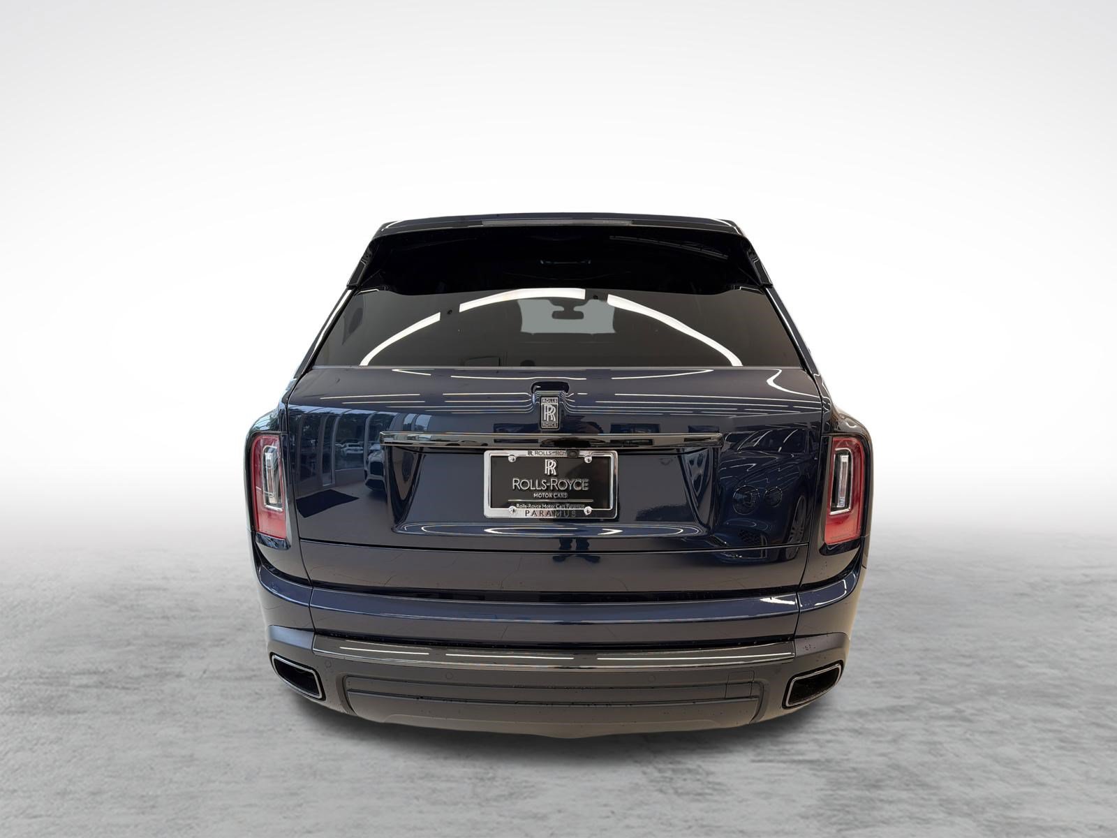 Certified 2024 Rolls-Royce Cullinan Black Badge AWD/4WD image 11