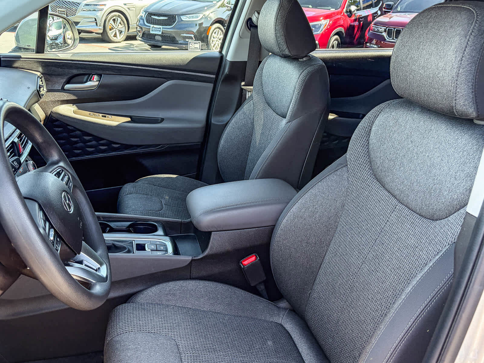 Used 2020 Hyundai Santa Fe SE AWD/4WD image 14