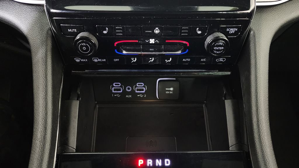 Used 2023 Jeep Grand Cherokee Altitude image 25