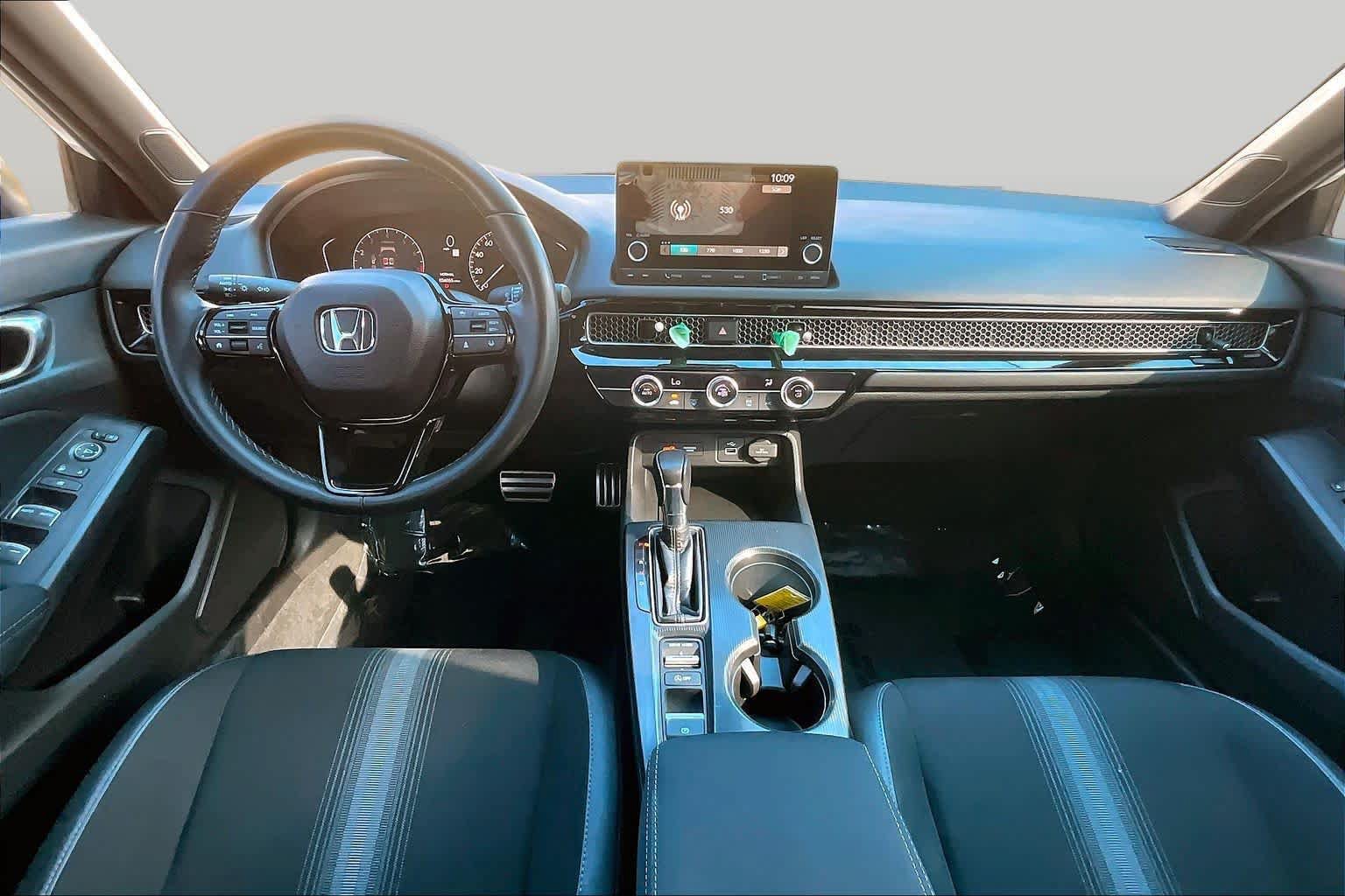Used 2024 Honda Civic Sport image 16