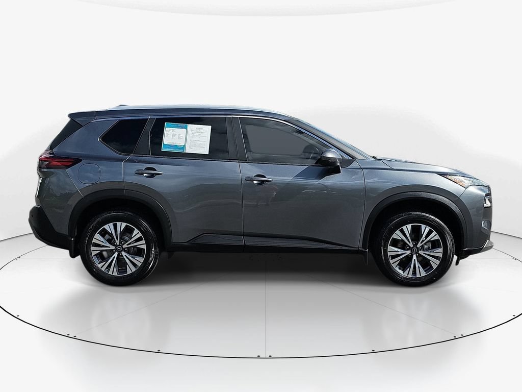 Used 2023 Nissan Rogue SV w/ SV Premium Package AWD/4WD image 5