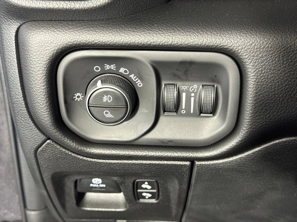 New 2027 RAM 1500 Big Horn AWD/4WD image 18