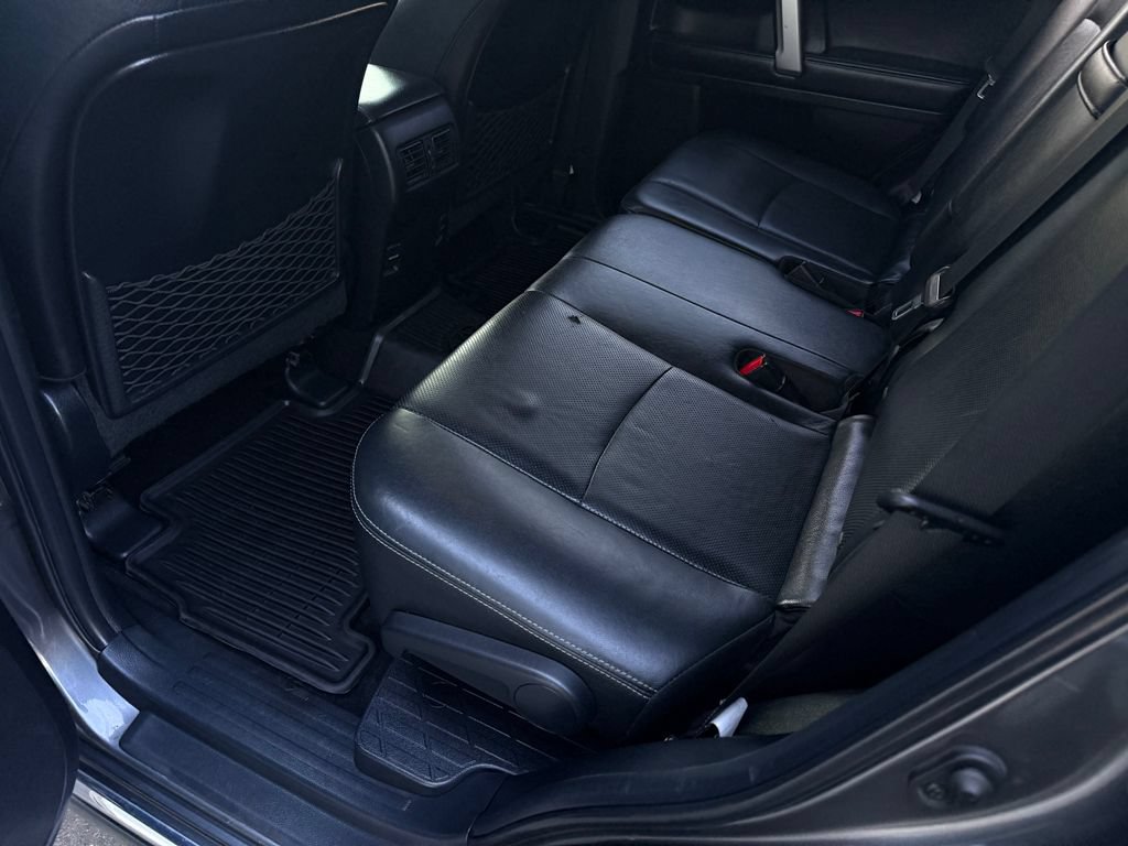 Used 2019 Toyota 4Runner Limited AWD/4WD image 36
