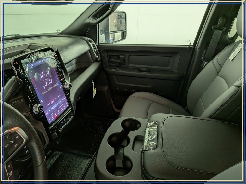 New 2026 RAM 2500 Tradesman AWD/4WD image 23