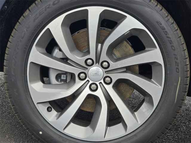 New 2025 Land Rover Discovery Sport S AWD/4WD image 44